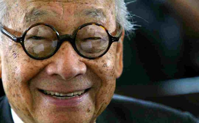 Arhitekte I. M. Pei 2004. gadā