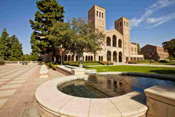 Kalifornijas Universitāte, Losandželosa (UCLA)