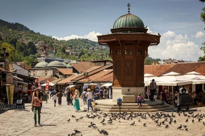 Baložu laukums Sarajevā, Bosnijā