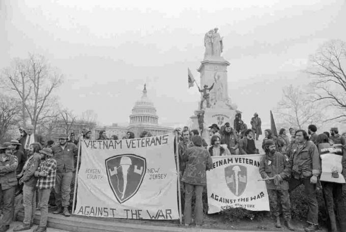 Foto par Vjetnamas veterānu protestu pret karu