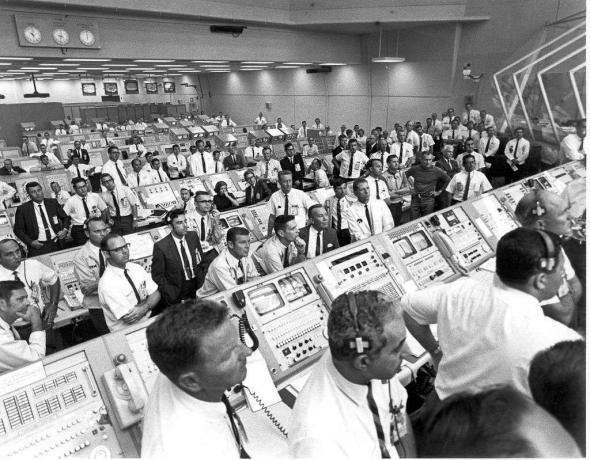 ASV-APOLLO 11-CONTROL ROOM